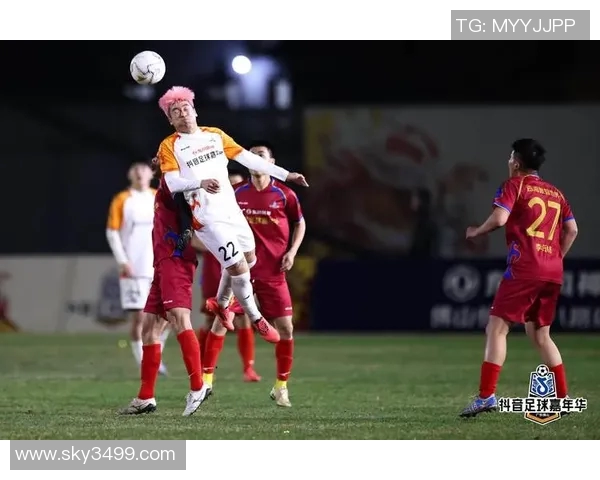 足球明星云集时代的辉煌与挑战:重塑全球足球格局的力量与机遇